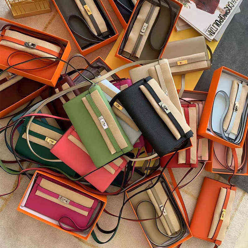 Herme Designer Herme Handbags H2023 hand sewn Kellies Mini Single Shoulder Messenger Epson cowhide women's WOC Wallet Z6Y6, No bag
Herme Designer Herme Handbags H2023 hand sewn Kellies Mini Single Shoulder Messenger Epson cowhide women's WOC Wallet Z6Y6, No bag