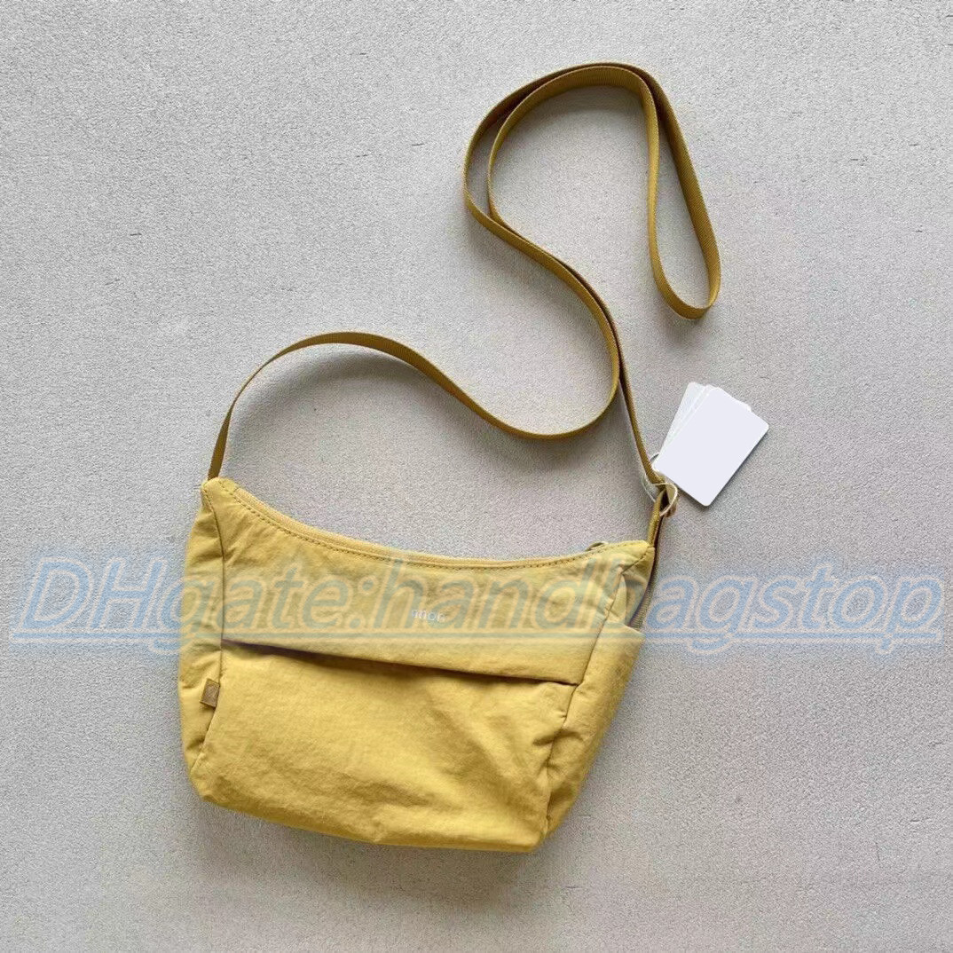 Luxury Designer totes nylon lu Sling Crossbody Bag fashion handbags women mens wallet high capacity Outdoor city bags classic travel handbag clutch Shoulder Bag, Carton
Luxury Designer totes nylon lu Sling Crossbody Bag fashion handbags women mens wallet high capacity Outdoor city bags classic travel handbag clutch Shoulder Bag, Carton