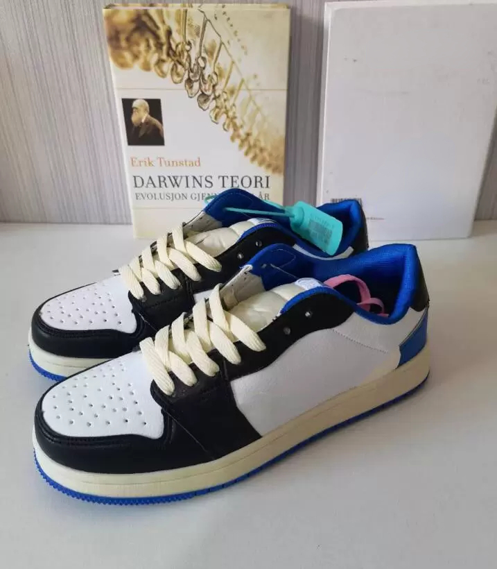 Men Women 1s Shoes Trainers Low Cut Lace-up Leather Casual Outdoor Skateboard Sneakers, #1
Men Women 1s Shoes Trainers Low Cut Lace-up Leather Casual Outdoor Skateboard Sneakers, #1