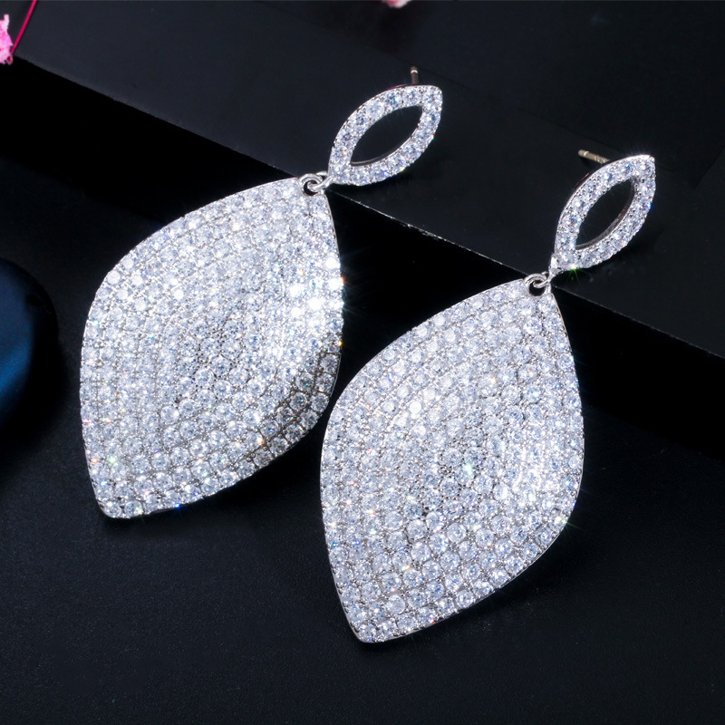 2024 Sparkling Dangle Earrings Luxury Jewelry 925 Sterling Silver Gold Fill Pave White Sapphire CZ Diamond Gemstones Party Women Wedding Drop Leaf Ear