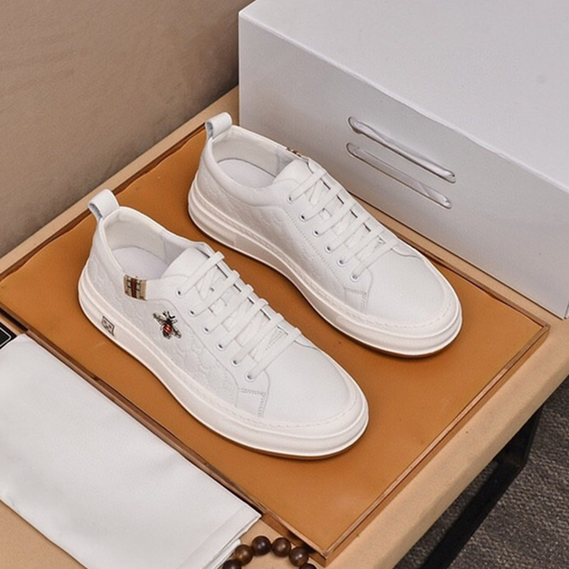 Breathable All-match Sneakers Leather White Shoes Autumn New Casual Shoe Size 38-44
Breathable All-match Sneakers Leather White Shoes Autumn New Casual Shoe Size 38-44