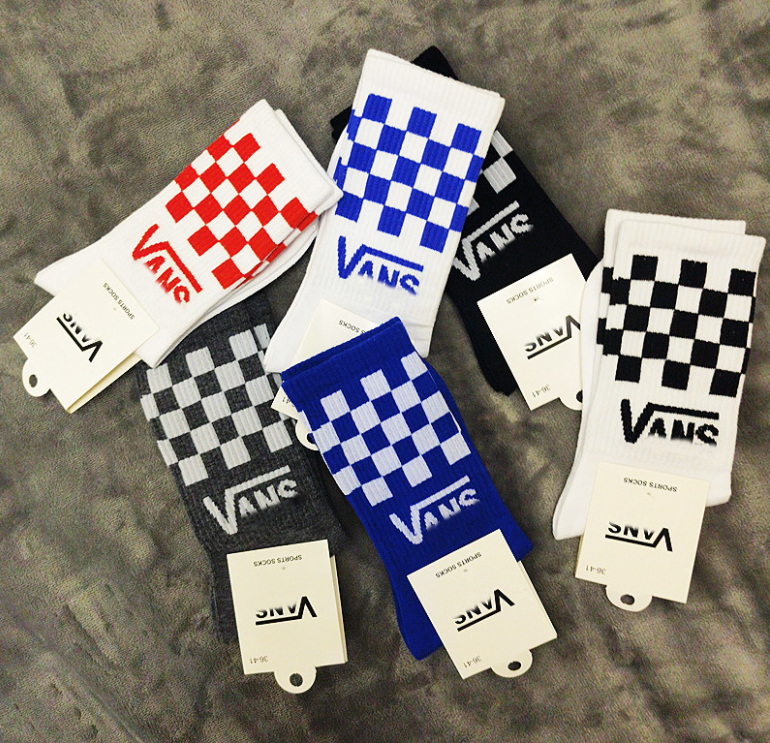 Chessboard Stockings Men's Socks Black White Checkers Women's Lovers' Sports Basketball