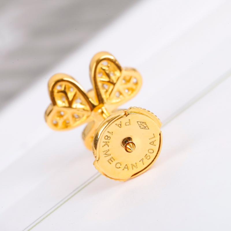 Stud High Qulity Classic Europ Jewelry Earrings For Women Gold Color Flowers Sweet Romantic Luck Clover Ear StudStud