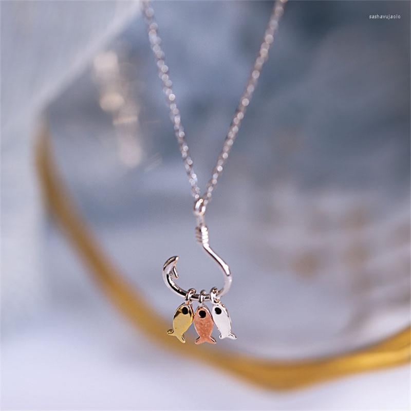 Pendant Necklaces Moving Fish Clavicle Chain Female Sterling Silver Design Sense Niche Simple Creative Personality S925 NecklacePendant
Pendant Necklaces Moving Fish Clavicle Chain Female Sterling Silver Design Sense Niche Simple Creative Personality S925 NecklacePendant