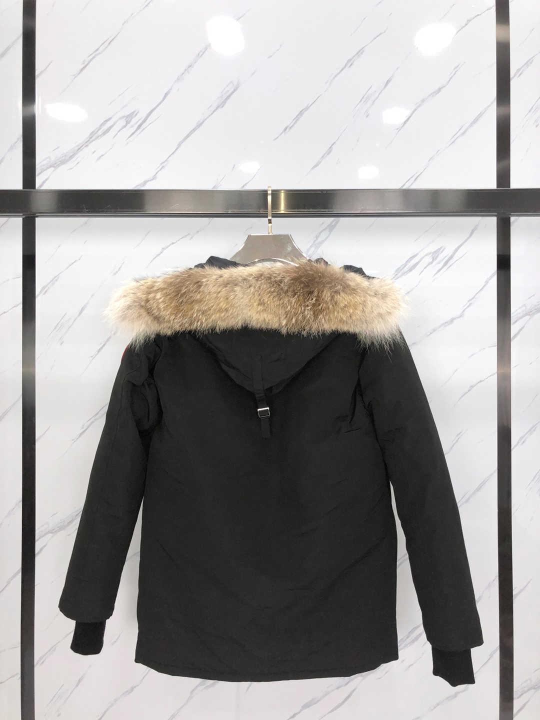 2022 Men Outerwear Coats Winter Outdoor Leisure Sports Down Jacket White Duck Windproof Parker Long Leather Collar Cap Warm Real Wolf Fur, Photo style and color11
2022 Men Outerwear Coats Winter Outdoor Leisure Sports Down Jacket White Duck Windproof Parker Long Leather Collar Cap Warm Real Wolf Fur, Photo style and color11