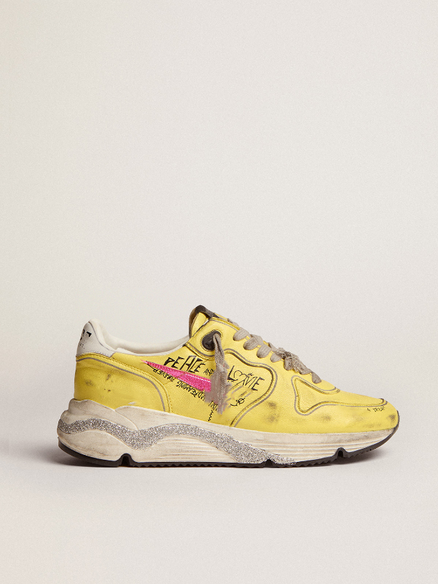 Shoe Low Top Italian Handmade Yellow Running Sole Sneakers with Pink Plastic Glitter XX, High quality laces
Shoe Low Top Italian Handmade Yellow Running Sole Sneakers with Pink Plastic Glitter XX, High quality laces
