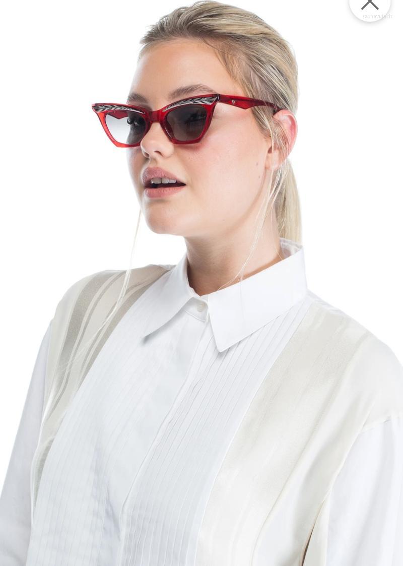 Sunglasses Spring Cat Eye Eyebrow Decoration Modern Glamour Narrow Frame Glasses Big Brand WomenSunglasses
Sunglasses Spring Cat Eye Eyebrow Decoration Modern Glamour Narrow Frame Glasses Big Brand WomenSunglasses