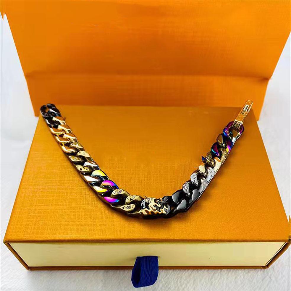 Luxury Designers Cuban Bracelet Fashion Accessories Bracelets trend hip hop style high quality all steel lovers gift party
Luxury Designers Cuban Bracelet Fashion Accessories Bracelets trend hip hop style high quality all steel lovers gift party
