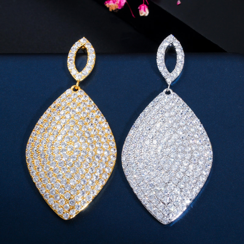 2024 Sparkling Dangle Earrings Luxury Jewelry 925 Sterling Silver Gold Fill Pave White Sapphire CZ Diamond Gemstones Party Women Wedding Drop Leaf Ear