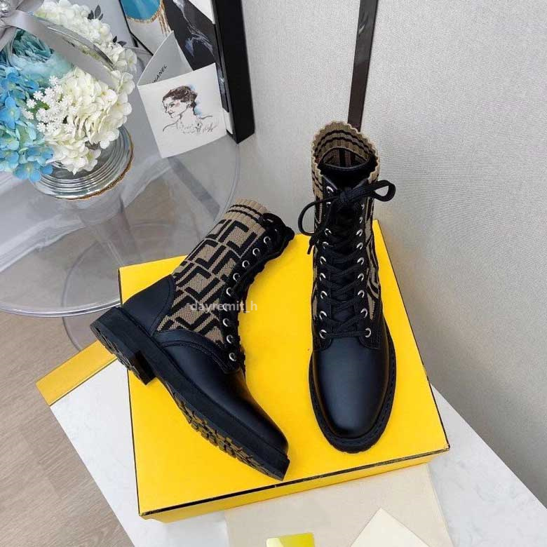 Rockoko Boots Designer Boots Classic Women Boot Combat Ankle Martin Shoes Luxury Leather Biker Knit Stretch Fabric Shoe Platform Mid-Top Booties
Rockoko Boots Designer Boots Classic Women Boot Combat Ankle Martin Shoes Luxury Leather Biker Knit Stretch Fabric Shoe Platform Mid-Top Booties