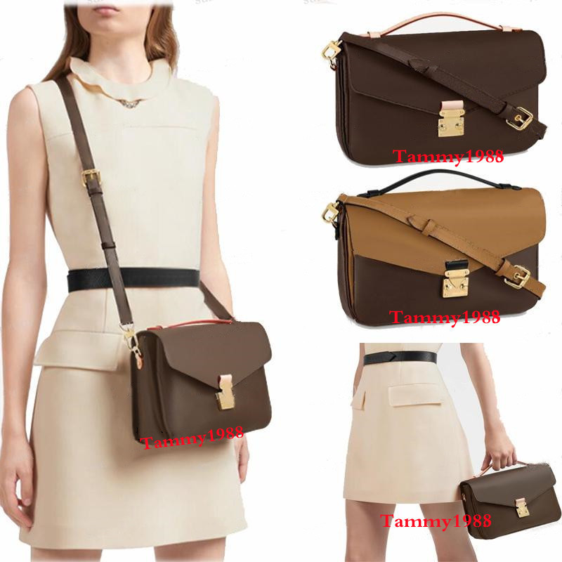 Top Quality New Classic Designers Bags Crossbody purses Womens Embossed Shoulder Bag Handbag Ladies Messenger Bag Paris Printing Old Flower Tote Handbags, Black embossed
Top Quality New Classic Designers Bags Crossbody purses Womens Embossed Shoulder Bag Handbag Ladies Messenger Bag Paris Printing Old Flower Tote Handbags, Black embossed
