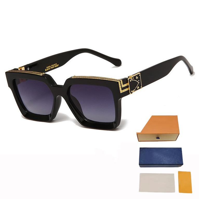 Luxury Sunglasses For Women Mens Designer Sunglasses Fashion Brand Adumbral with Scrawl Letter Summer Beach Sun Glasses UV400
Luxury Sunglasses For Women Mens Designer Sunglasses Fashion Brand Adumbral with Scrawl Letter Summer Beach Sun Glasses UV400