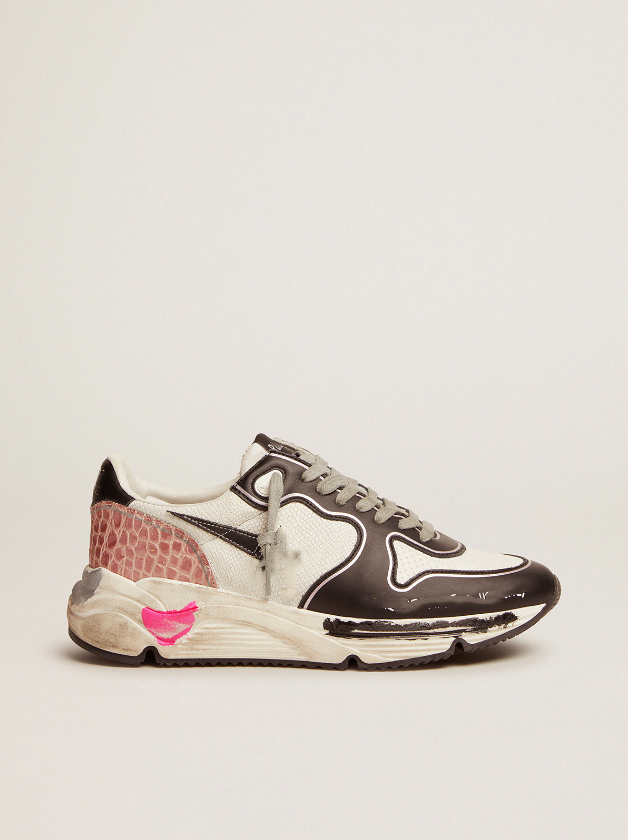 Shoe low-top Italian handmade Running Sole sneakers in white snake-print leather, High quality laces
Shoe low-top Italian handmade Running Sole sneakers in white snake-print leather, High quality laces