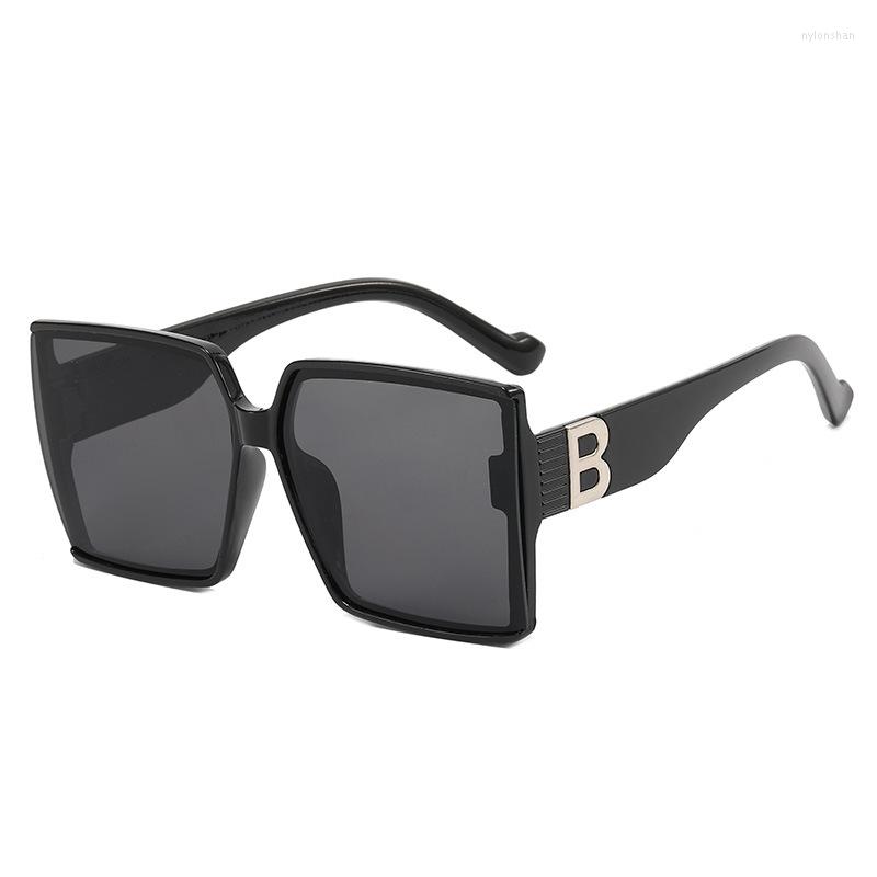 Sunglasses Square Letter B For Men Women Brand Design Luxury Fashion Retro Female Male Summer Beach Driving UV400 Glasses ShadesSunglasses
Sunglasses Square Letter B For Men Women Brand Design Luxury Fashion Retro Female Male Summer Beach Driving UV400 Glasses ShadesSunglasses