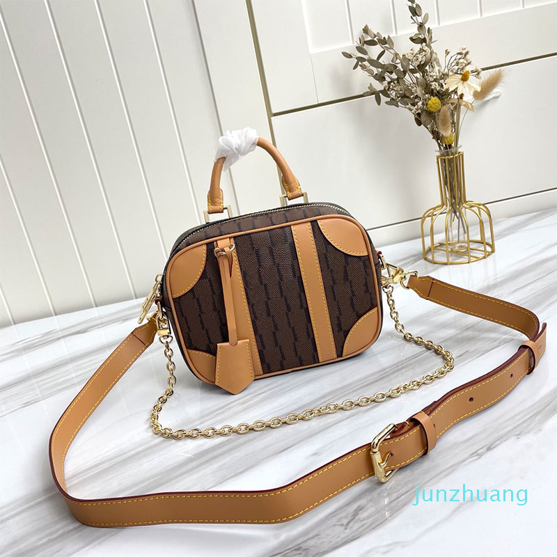 Women Shoulder Crossbody Bag Souple Handbags Purse Chain Strap Canvas Leather Brand Leather Single Handle Vintage Messenger Bags 2022
Women Shoulder Crossbody Bag Souple Handbags Purse Chain Strap Canvas Leather Brand Leather Single Handle Vintage Messenger Bags 2022