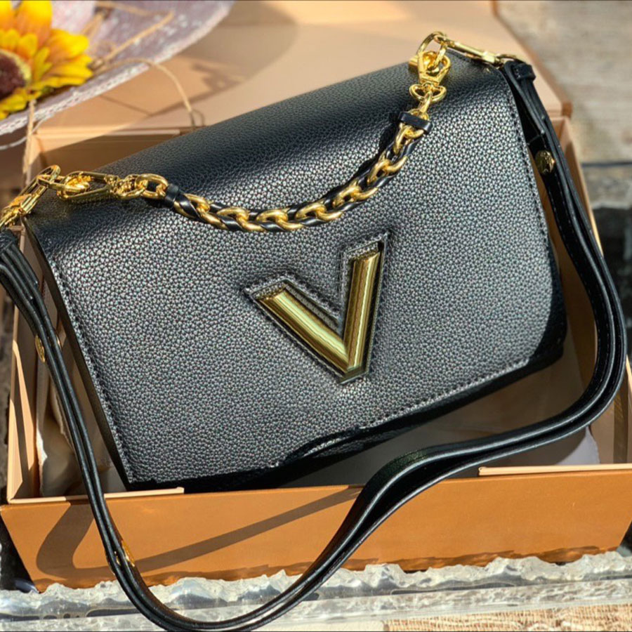 Cross Body Luxury Bag 5A Top Designer Shoulder Bag Fashion Womens Classic Letter Diagonal Flap Handbag, Black
Cross Body Luxury Bag 5A Top Designer Shoulder Bag Fashion Womens Classic Letter Diagonal Flap Handbag, Black