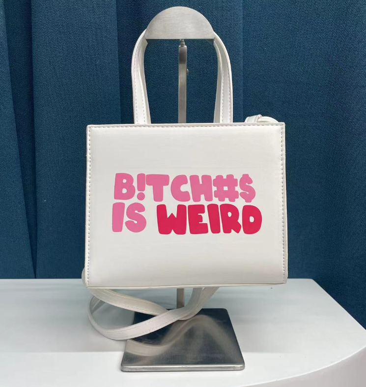 European Shopping Bag Fashion & Trend Women's Bags Popular Words Small Square Crossbody Handbag
European Shopping Bag Fashion & Trend Women's Bags Popular Words Small Square Crossbody Handbag