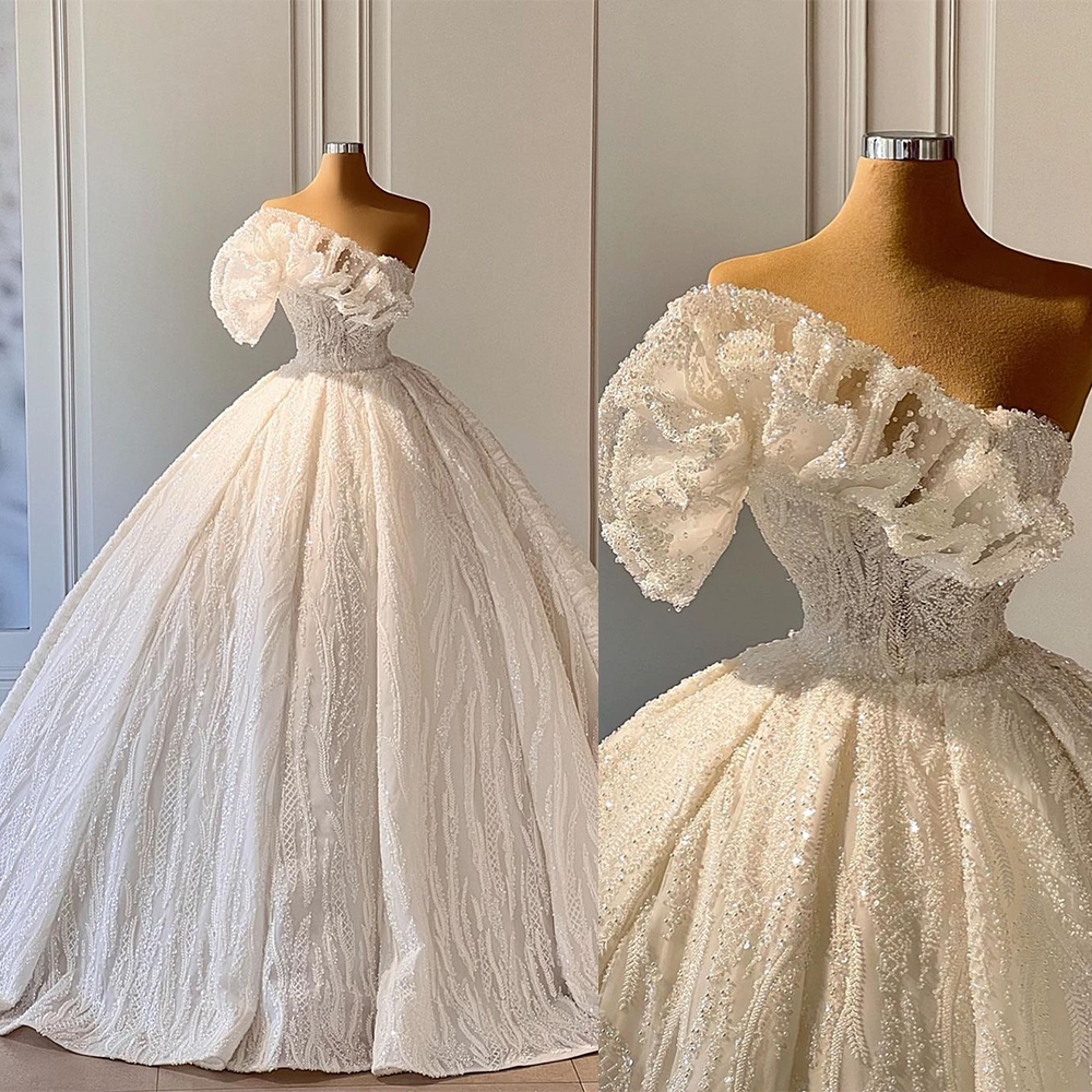 Princess Ball Gown Wedding Dresses Appliques Bateau Neck Sleeveless Sequins Beads Lace Ruffles Floor Length Sparkling Bridal Gowns Plus Size Custom Made, Fuchsia
Princess Ball Gown Wedding Dresses Appliques Bateau Neck Sleeveless Sequins Beads Lace Ruffles Floor Length Sparkling Bridal Gowns Plus Size Custom Made, Fuchsia