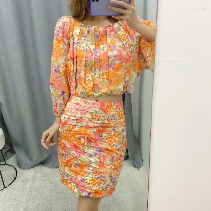 Work Dresses Women Sweat Suit Set Spring And Summer Fashion Flower Print Pleated Short Sleeve Shirt High Waist Skirt 2 Piece WomenWork
Work Dresses Women Sweat Suit Set Spring And Summer Fashion Flower Print Pleated Short Sleeve Shirt High Waist Skirt 2 Piece WomenWork