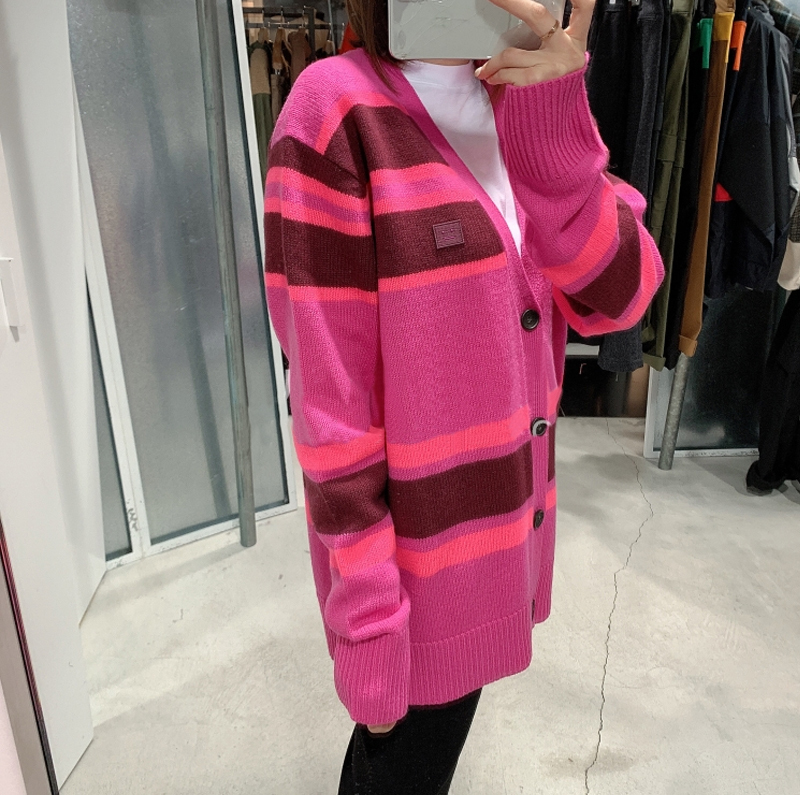 Women's Fur Faux Fur Women Stripes Knitted Cardigan Lady Fashion Loose VNeck SingleBreasted Sweater Female Color Patchwork Knitwear 220826, Beige
Women's Fur Faux Fur Women Stripes Knitted Cardigan Lady Fashion Loose VNeck SingleBreasted Sweater Female Color Patchwork Knitwear 220826, Beige