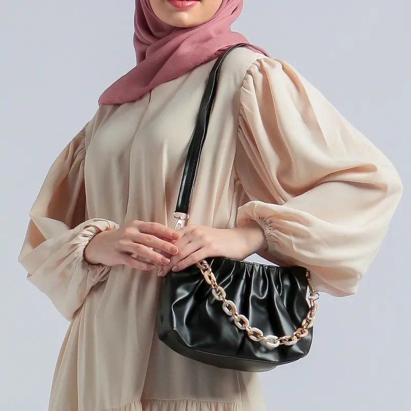 Women Inclined Shoulder Bags Fashion casual Womens Bag Small Handbag Totes High-capacity high quality Leather Large volume wholesale Girl Mobile Phone Bag Black 821, White
Women Inclined Shoulder Bags Fashion casual Womens Bag Small Handbag Totes High-capacity high quality Leather Large volume wholesale Girl Mobile Phone Bag Black 821, White