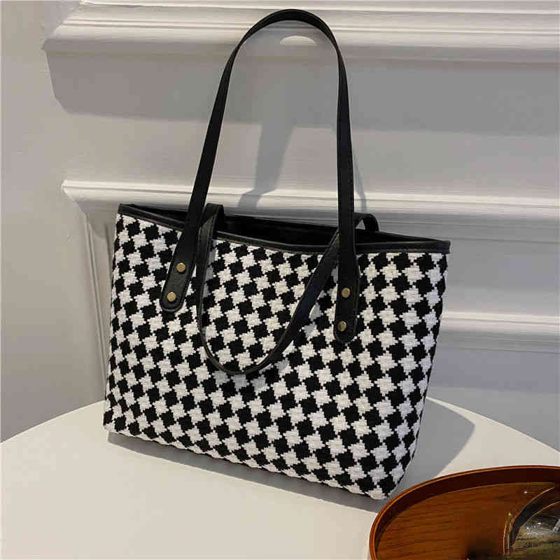 HBP Shopping Bags Large Capacity Handbag Autumn Winter Portable Tote Bag Women Fashionable Texture Versatile One Shoulder Bag Commuter Bag 220826, Gray
HBP Shopping Bags Large Capacity Handbag Autumn Winter Portable Tote Bag Women Fashionable Texture Versatile One Shoulder Bag Commuter Bag 220826, Gray