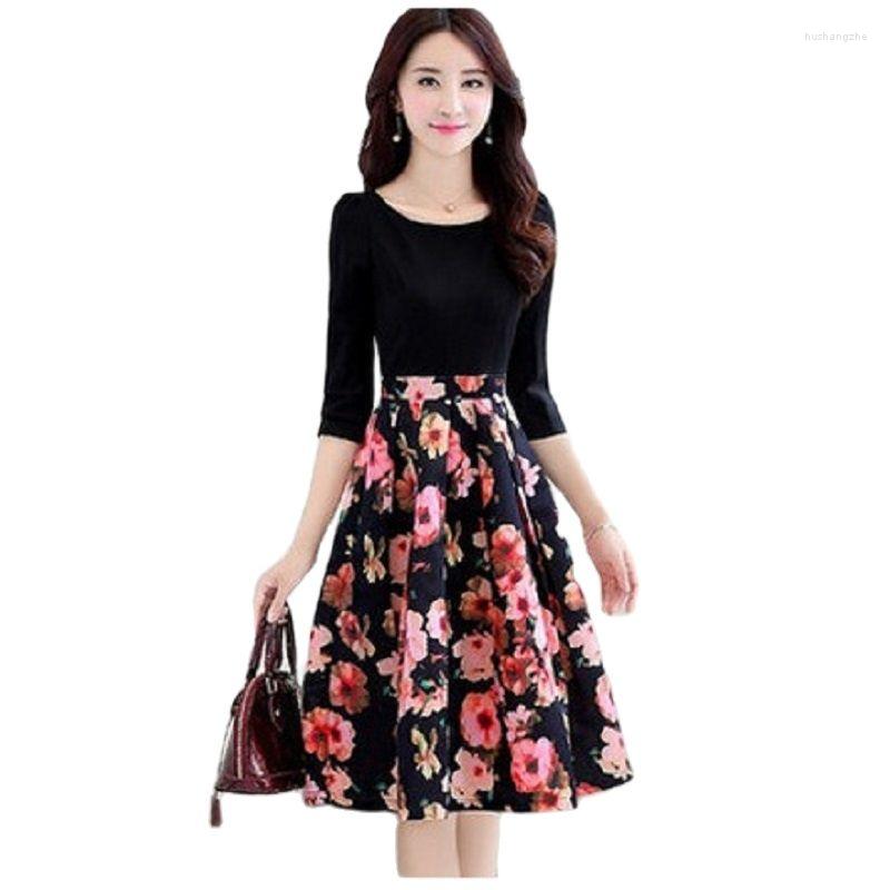 Casual Dresses BunniesFairy 2022 Spring Women Sweet Retro Red Blossom Floral Print Three Quarter Sleeves Black Patchwork High Waist Sun, 03
Casual Dresses BunniesFairy 2022 Spring Women Sweet Retro Red Blossom Floral Print Three Quarter Sleeves Black Patchwork High Waist Sun, 03