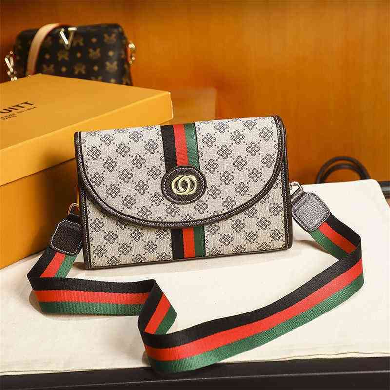 Shoulder Bags sale direct wholesale Small 2022 new ins net red saddle fashionable leather foreign style shoulder bag versatile Messenger Bag Fashion, Brown wide shoulder strap
Shoulder Bags sale direct wholesale Small 2022 new ins net red saddle fashionable leather foreign style shoulder bag versatile Messenger Bag Fashion, Brown wide shoulder strap