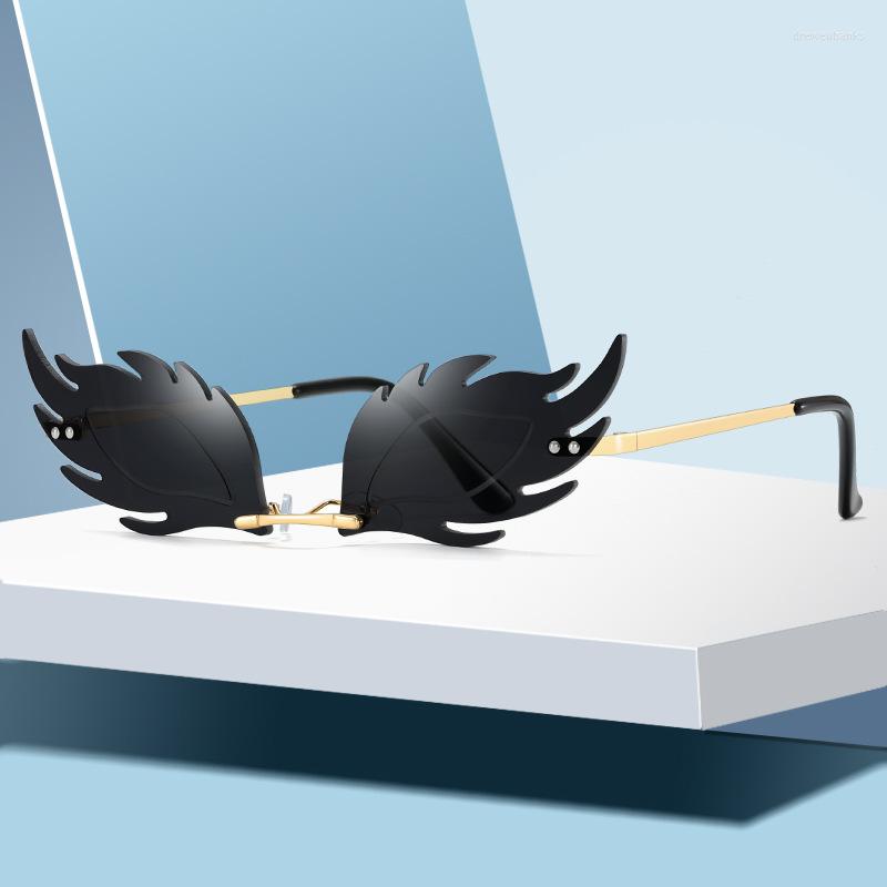 Sunglasses Rimless Women Men 2022 Vintage Brand Designer Fashion Trend Street Style Eye UV400 Zonnebril Dames
Sunglasses Rimless Women Men 2022 Vintage Brand Designer Fashion Trend Street Style Eye UV400 Zonnebril Dames
