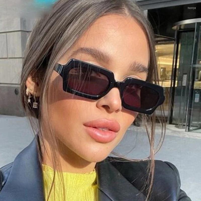 Sunglasses Vintage Style Small Rectangle Women Fashion Classic Brand Black Square Ladies Trending Eyewear Shades
Sunglasses Vintage Style Small Rectangle Women Fashion Classic Brand Black Square Ladies Trending Eyewear Shades