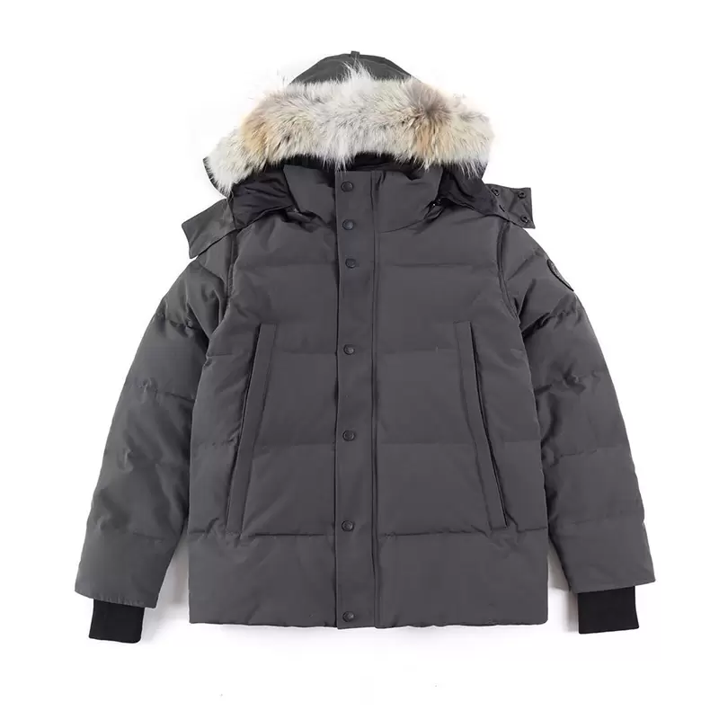 High Quality Mens Down jacket goose coat real big wolf fur Canadian Wyndham Overcoat Clothing Casual fashion style Winter Outerwear outdoor parka
High Quality Mens Down jacket goose coat real big wolf fur Canadian Wyndham Overcoat Clothing Casual fashion style Winter Outerwear outdoor parka