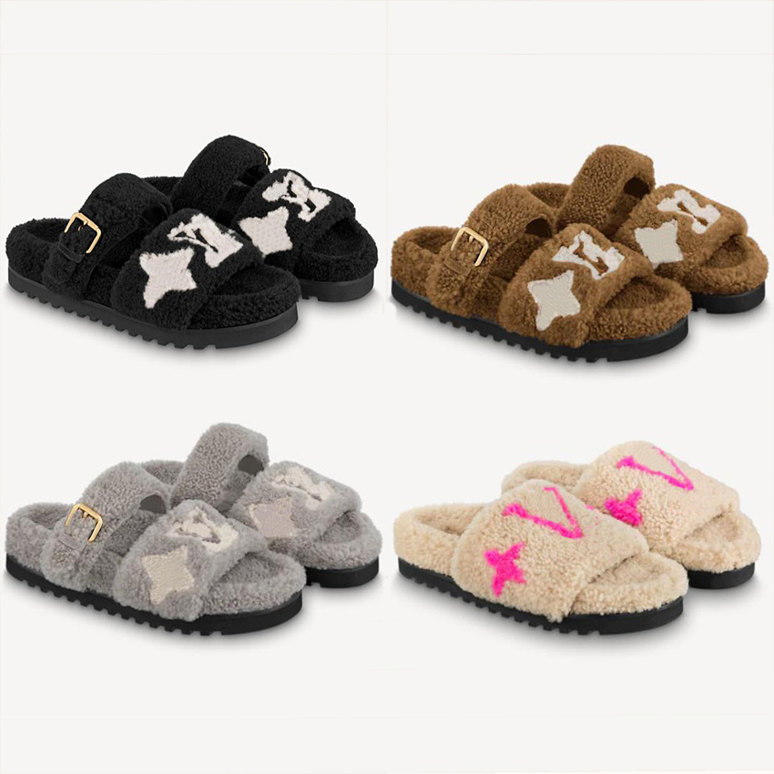 Designer Sandals Womens Black White Wool Slippers Large Letter Lambs Womens Slide Slider Platform Slider Running Geta, Box
Designer Sandals Womens Black White Wool Slippers Large Letter Lambs Womens Slide Slider Platform Slider Running Geta, Box