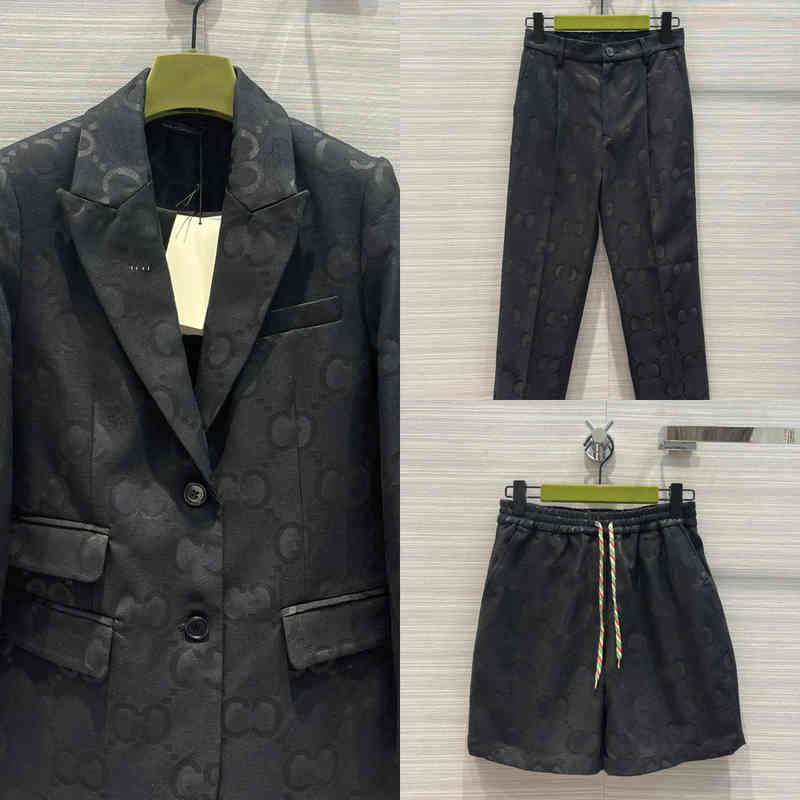 Womens Two Piece Pants Jacket Pants And Shorts Three-piece Sets Luxury Designer Classic Brand Blazer Trousers Suits, Extra shipping
Womens Two Piece Pants Jacket Pants And Shorts Three-piece Sets Luxury Designer Classic Brand Blazer Trousers Suits, Extra shipping