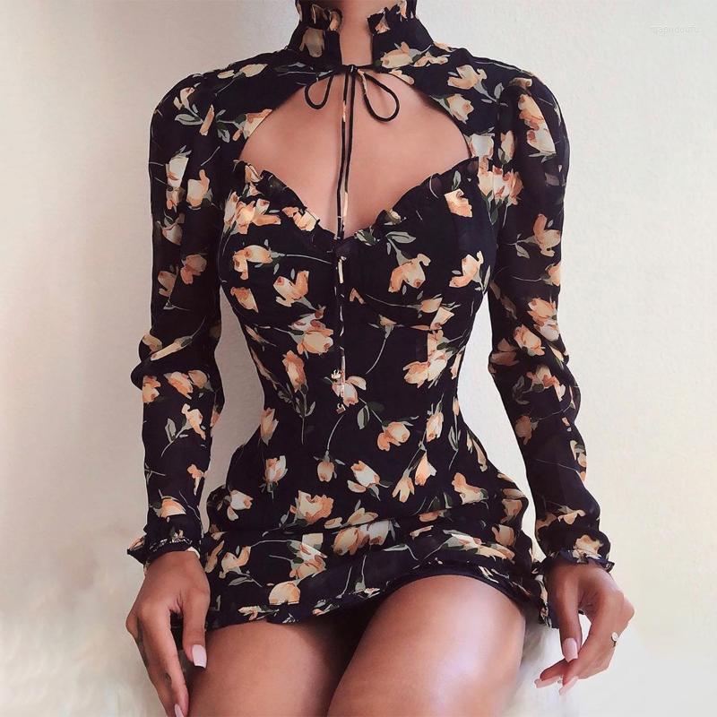 Casual Dresses Autumn And Winter Women' Floral Wood Ear High-neck Tie Low-cut Lace-up Long-sleeved Dress, As pic
Casual Dresses Autumn And Winter Women' Floral Wood Ear High-neck Tie Low-cut Lace-up Long-sleeved Dress, As pic