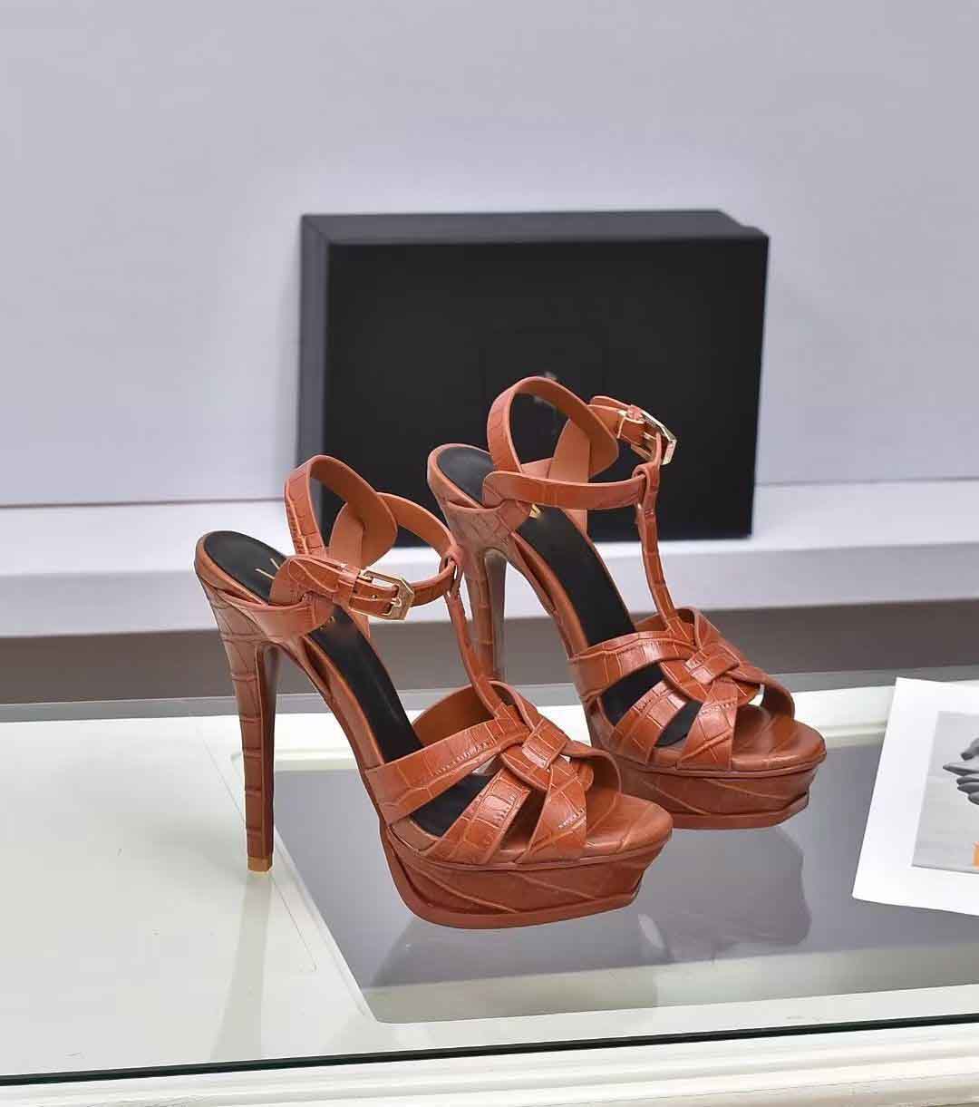 Summer Nice Sexy Tribute Intertwining Sandals Women's Platform Heels Ankle Strap Gladiator Sandalias Perfect Ladies Famous Design Party 35-42
Summer Nice Sexy Tribute Intertwining Sandals Women's Platform Heels Ankle Strap Gladiator Sandalias Perfect Ladies Famous Design Party 35-42