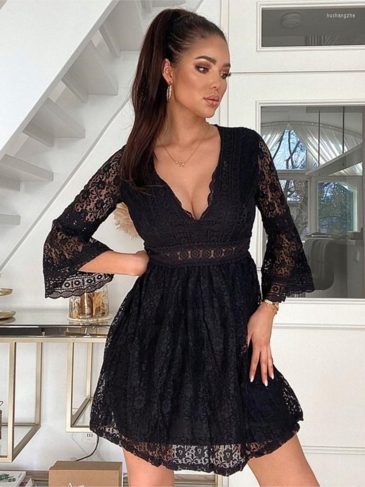 Casual Dresses Summer Boho Women Mini Dress Loose V Neck Floral Lace Patchwork Short Tunic Beach Vacation Holiday Clothing 2022Casual, White
Casual Dresses Summer Boho Women Mini Dress Loose V Neck Floral Lace Patchwork Short Tunic Beach Vacation Holiday Clothing 2022Casual, White