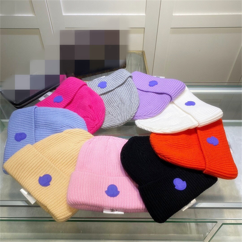 Classic knitted hat brand designer Beanie Cap men's and women's fit Unisex 100% Cashmere letter leisure Skull Hat outdoor fashion high quality
Classic knitted hat brand designer Beanie Cap men's and women's fit Unisex 100% Cashmere letter leisure Skull Hat outdoor fashion high quality