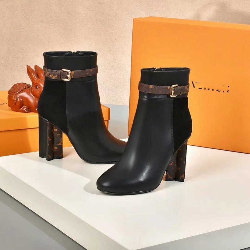 Spring Women's Ankle Boots Leather Lace Up Ladies Winter Shoes Fashion Luxury Cool Platform Boots Black Female Footwear Unisex Couple, #01
Spring Women's Ankle Boots Leather Lace Up Ladies Winter Shoes Fashion Luxury Cool Platform Boots Black Female Footwear Unisex Couple, #01