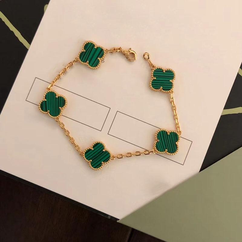 luxury clover designer fashion charm bracelets for girls women 18K gold silver black white red green brand bracelet wedding party jewelry
luxury clover designer fashion charm bracelets for girls women 18K gold silver black white red green brand bracelet wedding party jewelry