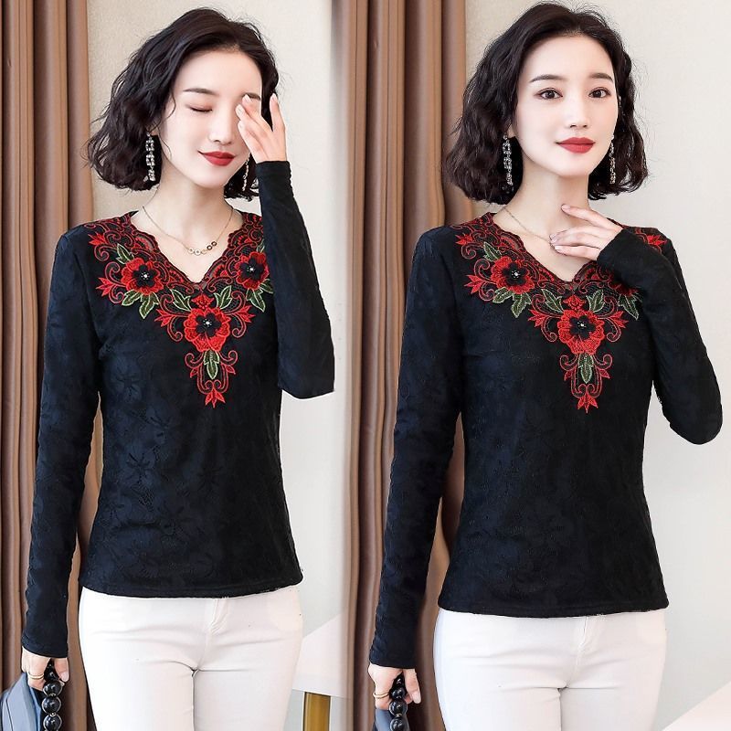 Women's Blouses Shirts Black Lace Top Blouse Long Sleeve Top Plus Size Women Shirt Elegant Embroidery Hollow out Slim Autumn 220826