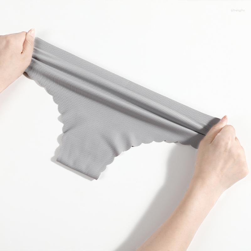 Women's Panties Seamless For Women Ice Silk G-string Sexy Thongs Female Underwear Solid Large Size Low-Rise Lingerie PantyWomen's, Black
Women's Panties Seamless For Women Ice Silk G-string Sexy Thongs Female Underwear Solid Large Size Low-Rise Lingerie PantyWomen's, Black