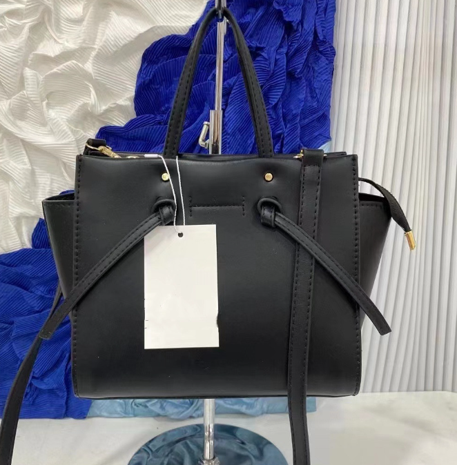 Top Evening bag Fashion Solid Color Tote Bag Large-Capacity Women's Square Bag Designer Handbasg, As pic
Top Evening bag Fashion Solid Color Tote Bag Large-Capacity Women's Square Bag Designer Handbasg, As pic