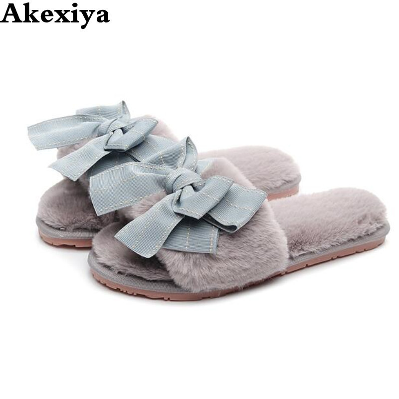 Slippers Winter Fashion Women Home Warm Shoes Woman Slip on Flats Silk Bowtie Ladies Fur Slides Plus Size wholesale 220826, Gray
Slippers Winter Fashion Women Home Warm Shoes Woman Slip on Flats Silk Bowtie Ladies Fur Slides Plus Size wholesale 220826, Gray