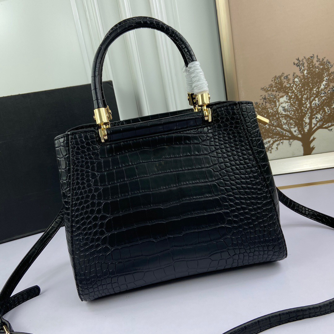 2022 Portable Women Designer Luxurys Messenger Bags Crocodile Bag Handbag Hanbags Paris Handbags, ##
2022 Portable Women Designer Luxurys Messenger Bags Crocodile Bag Handbag Hanbags Paris Handbags, ##