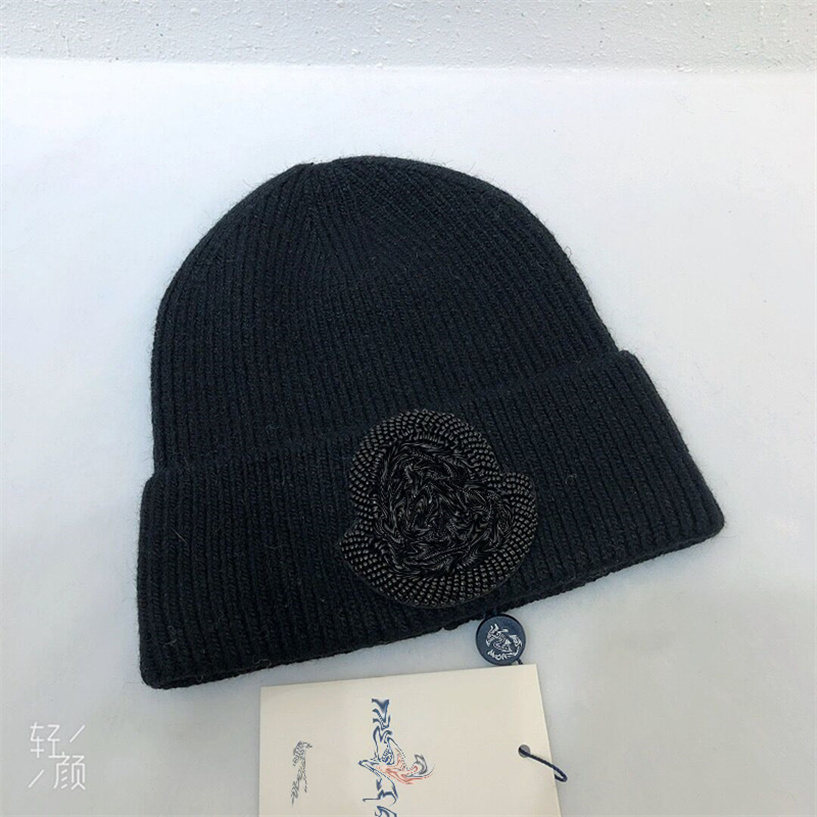 Classic Designer Winter Beanie Men And Women Fashion Design Knitted Caps Autumn Wool Hat Letter Jacquard Quality Warm Skull Caps
Classic Designer Winter Beanie Men And Women Fashion Design Knitted Caps Autumn Wool Hat Letter Jacquard Quality Warm Skull Caps