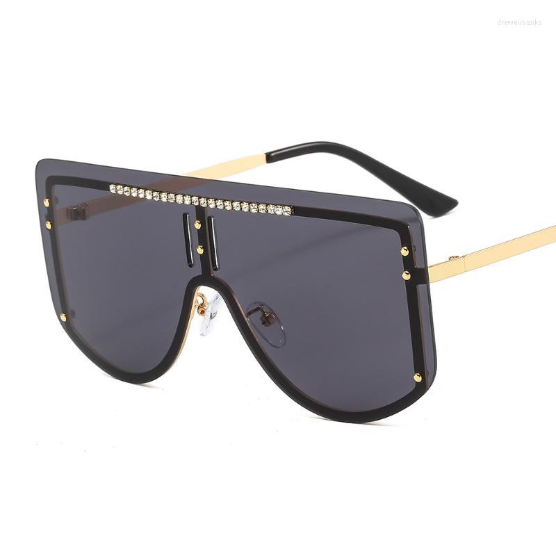Sunglasses Fashion Colorful Lens One Piece Large Rhinestone Chain Frame Outdoor Windproof Dustproof Sun Glasses Unisex UV400Sunglasses
Sunglasses Fashion Colorful Lens One Piece Large Rhinestone Chain Frame Outdoor Windproof Dustproof Sun Glasses Unisex UV400Sunglasses