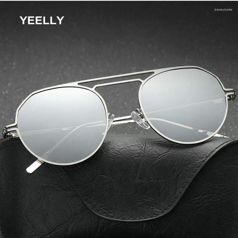 Sunglasses Retro Polarized Wild Trend Anti-glare Eyeglass 16135 Fashion Driving Eyewear Frog Mirror Shield Shape Unisex MenSunglasses
Sunglasses Retro Polarized Wild Trend Anti-glare Eyeglass 16135 Fashion Driving Eyewear Frog Mirror Shield Shape Unisex MenSunglasses