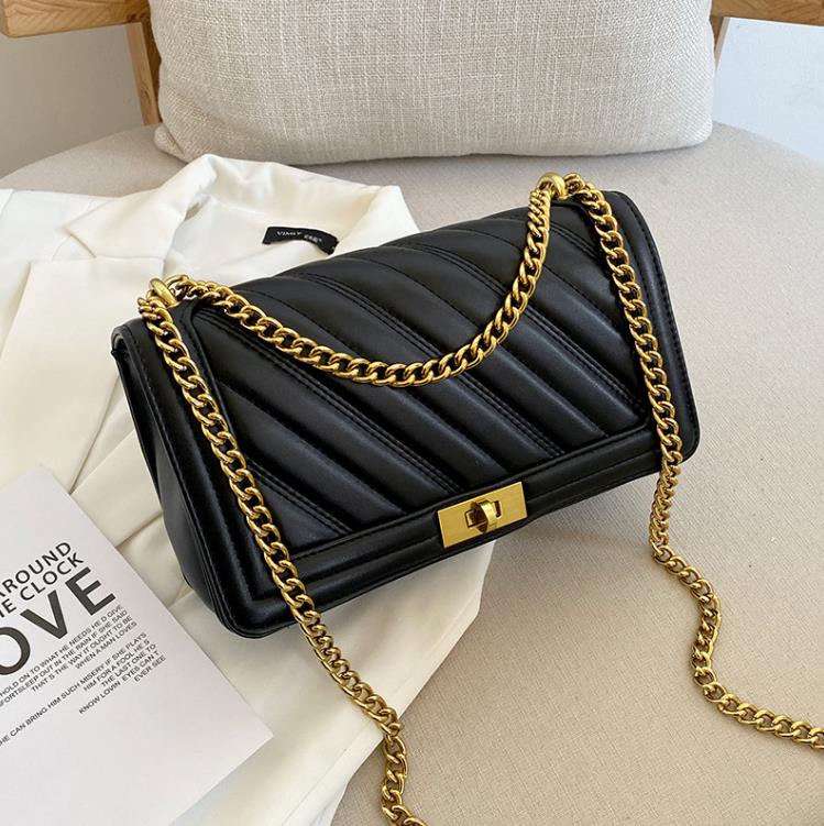 Women's Bag Fashion Trend Diamond Chain Temperament Shoulder Messenger Bag Armpit Bags, Black
Women's Bag Fashion Trend Diamond Chain Temperament Shoulder Messenger Bag Armpit Bags, Black