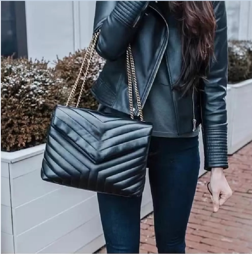 5A Quality Genuine Leather shoulder bag Luxurys designers Fashion Flap bags womens quilted Gold Chain crossbody handbags purses black tote purse handbag, Y16
5A Quality Genuine Leather shoulder bag Luxurys designers Fashion Flap bags womens quilted Gold Chain crossbody handbags purses black tote purse handbag, Y16
