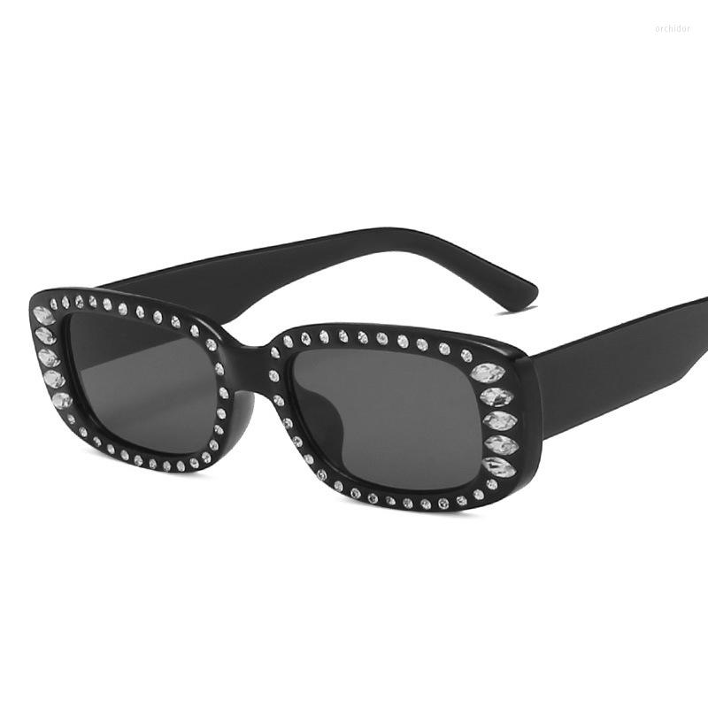 Sunglasses Square Frame Crystal Diamond Women Men Purple Blue Pink Lens UV400 Eye Protection Girl Sexy Ladies Outdoor EyewearSunglasses
Sunglasses Square Frame Crystal Diamond Women Men Purple Blue Pink Lens UV400 Eye Protection Girl Sexy Ladies Outdoor EyewearSunglasses